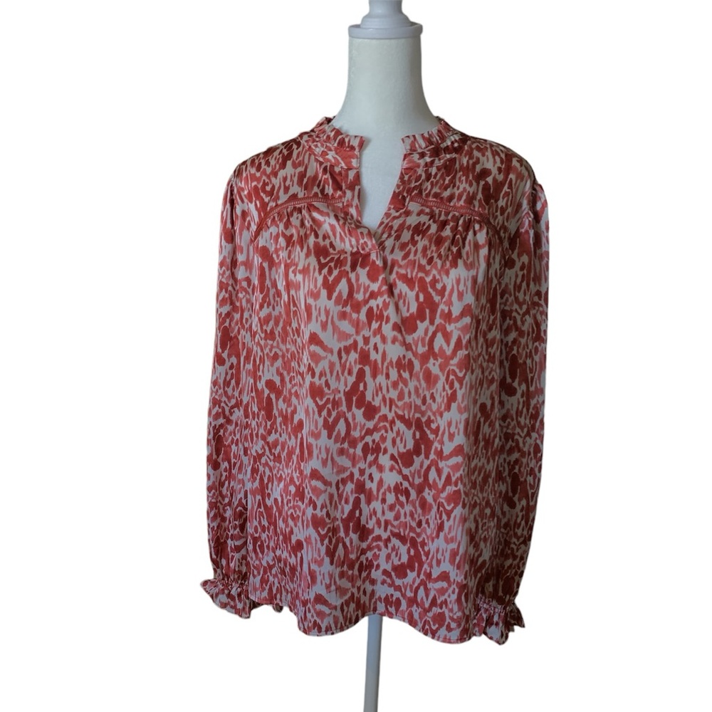 AVARA Red and white V neck long sleeve blouse